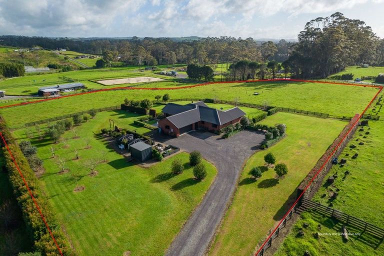 Photo of property in 262a Waimate Road North, Kerikeri, 0293