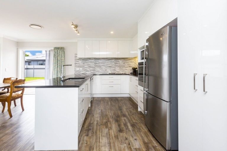 Photo of property in 22 Te Punga Road, Wallaceville, Upper Hutt, 5018