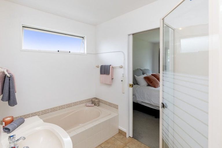 Photo of property in 169c Highsted Road, Casebrook, Christchurch, 8051