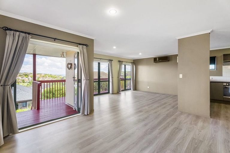 Photo of property in 30 Midshipman Court, Gulf Harbour, Whangaparaoa, 0930