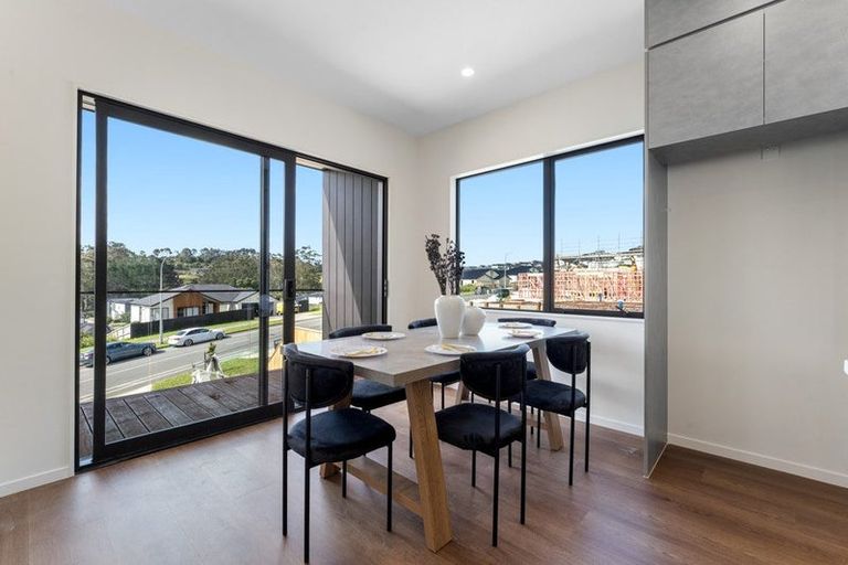 Photo of property in 244e West Hoe Heights, Orewa, 0931