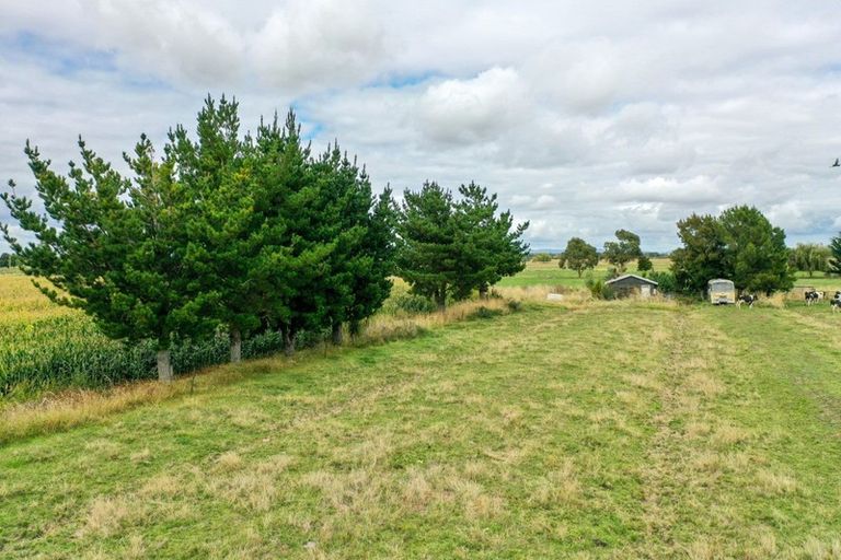 Photo of property in 9597 Paeroa Kopu Road, Kopu, Thames, 3578