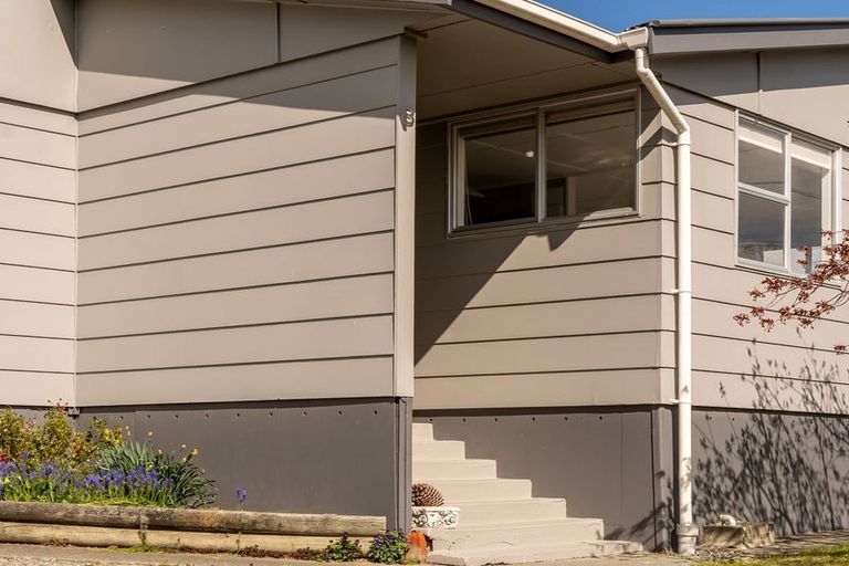 Photo of property in 8 Hopkins Road, Twizel, 7901