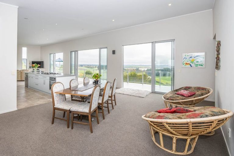 Photo of property in 70 Hillside Heights Road, Huntly, 3771