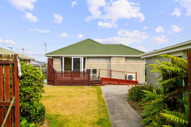 Photo of property in 28 Ensign Street, Halswell, Christchurch, 8025