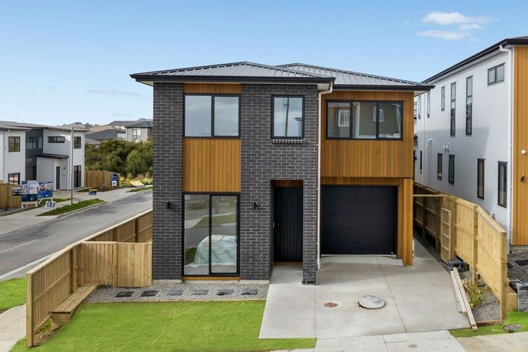 Photo of property in 32 Adamson Road, Flat Bush, Auckland, 2019