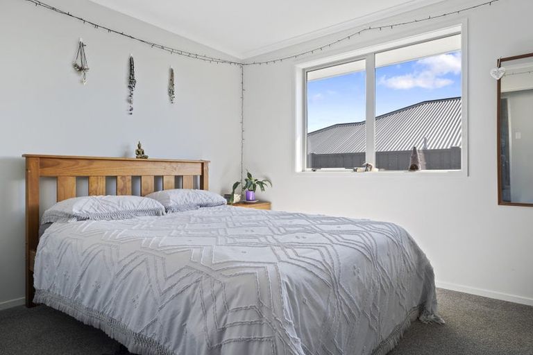 Photo of property in 70 Sentinel Avenue, Omokoroa, 3114