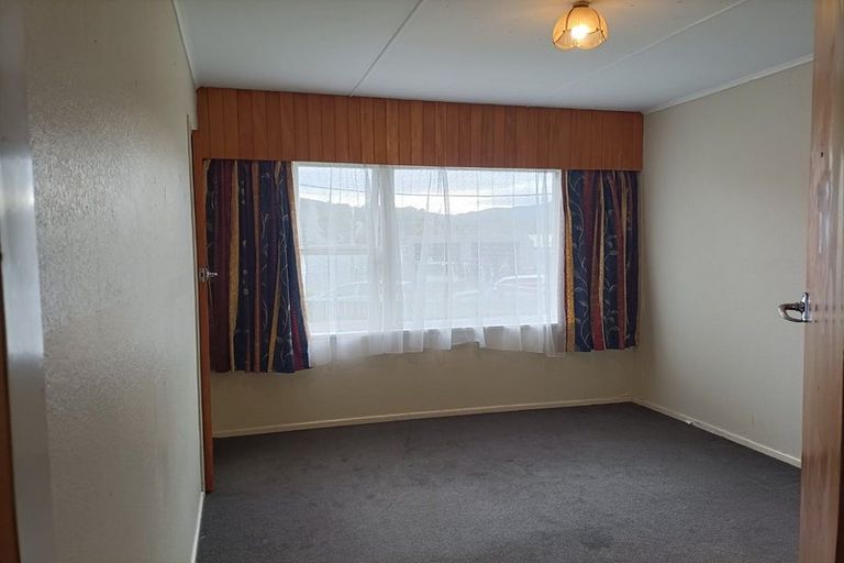 Photo of property in 9 Rata Street, Wainuiomata, Lower Hutt, 5014