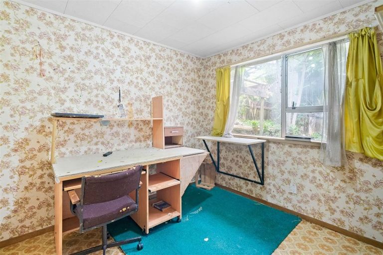 Photo of property in 24 Zingaro Place, Massey, Auckland, 0614