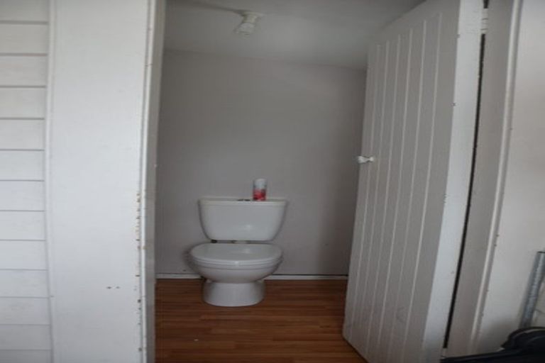 Photo of property in 5 Ellesmere Avenue, Miramar, Wellington, 6022