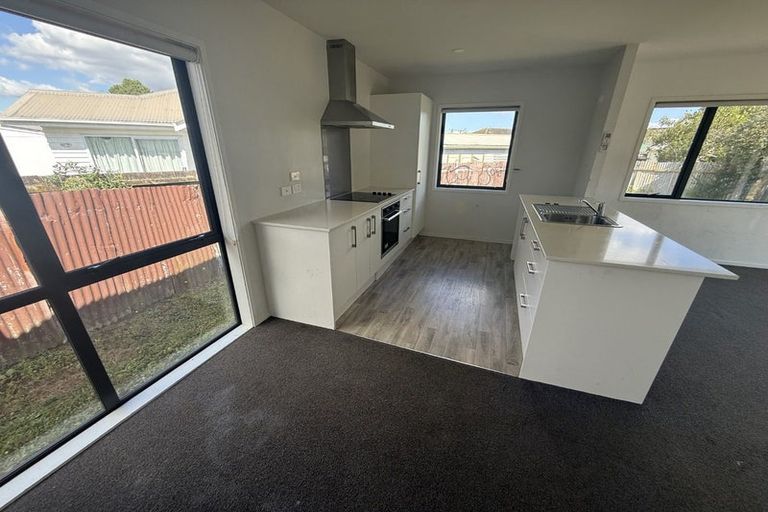 Photo of property in 6 Nairn Place, Otara, Auckland, 2023