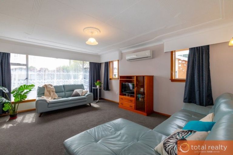 Photo of property in 24 Grove Street, Saint Kilda, Dunedin, 9012