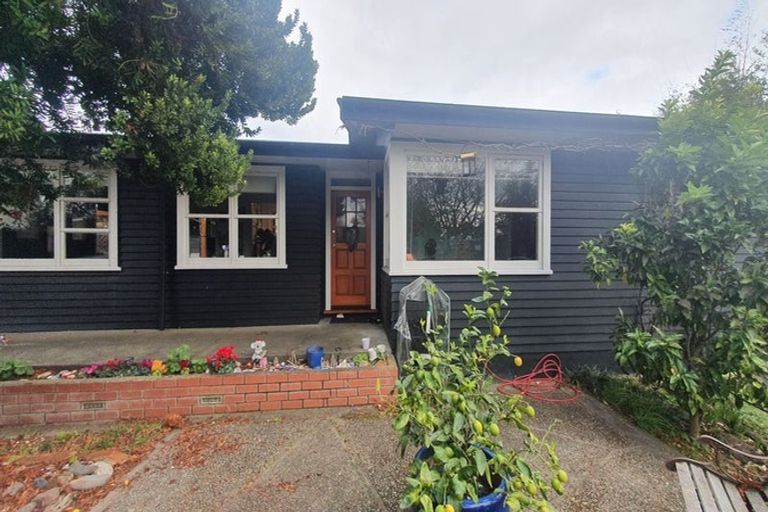 Photo of property in 26 Akaroa Avenue, Awapuni, Palmerston North, 4412