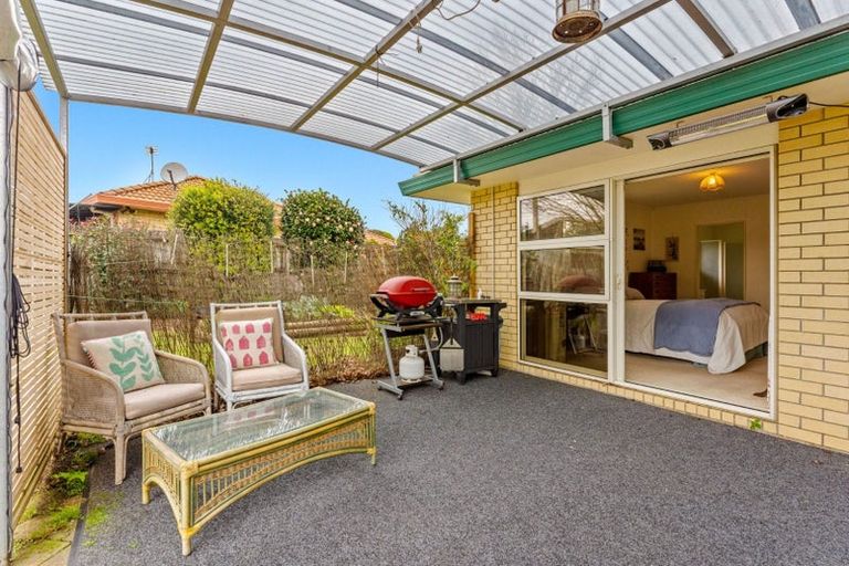 Photo of property in 6 Pono Place, Waiuku, 2123