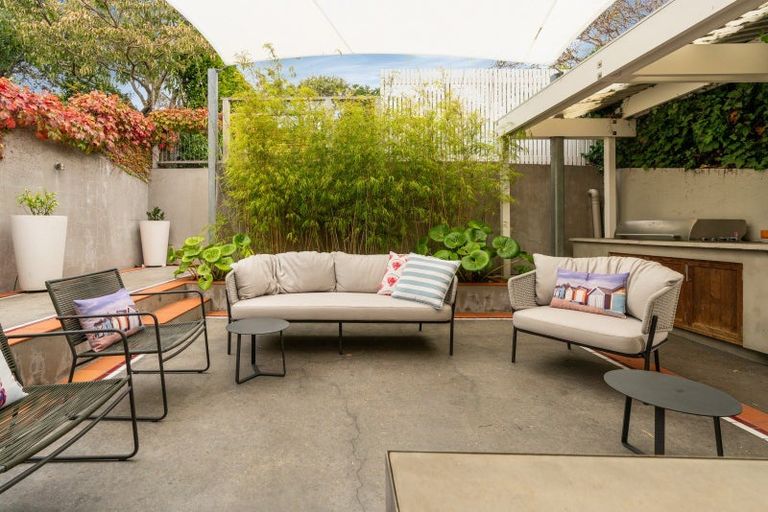 Photo of property in 54 Majoribanks Street, Mount Victoria, Wellington, 6011