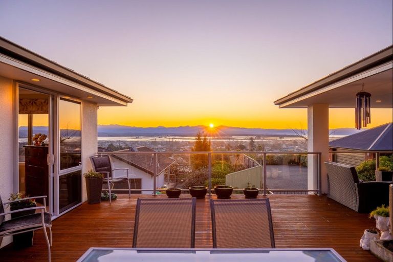 Photo of property in 9 Berkshire Place, Stoke, Nelson, 7011