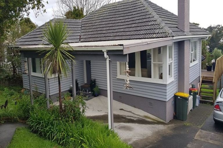 Photo of property in 7 Acacia Road, Torbay, Auckland, 0632