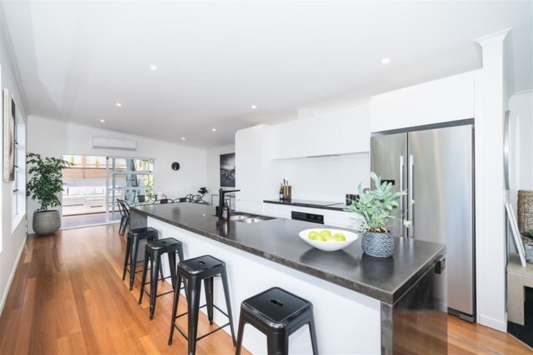 Photo of property in 413 Aokautere Drive, Aokautere, Palmerston North, 4471