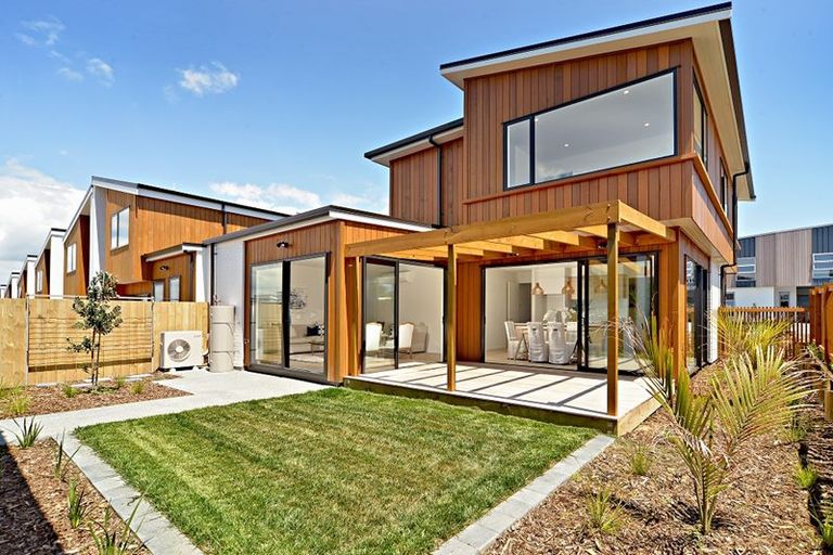 Photo of property in 215 Jack Lachlan Drive, Beachlands, Auckland, 2018