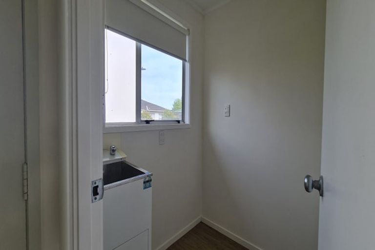 Photo of property in 15 Tyndrum Place, Highland Park, Auckland, 2010