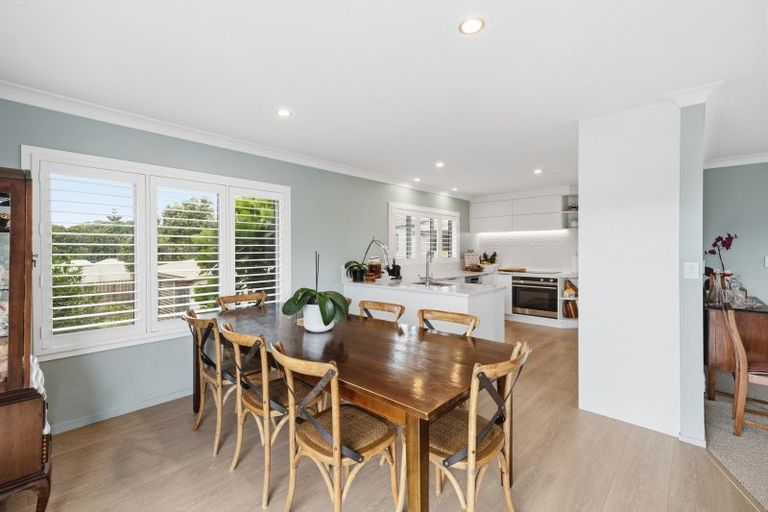 Photo of property in 16 Oceanbeach Road, Mount Maunganui, 3116