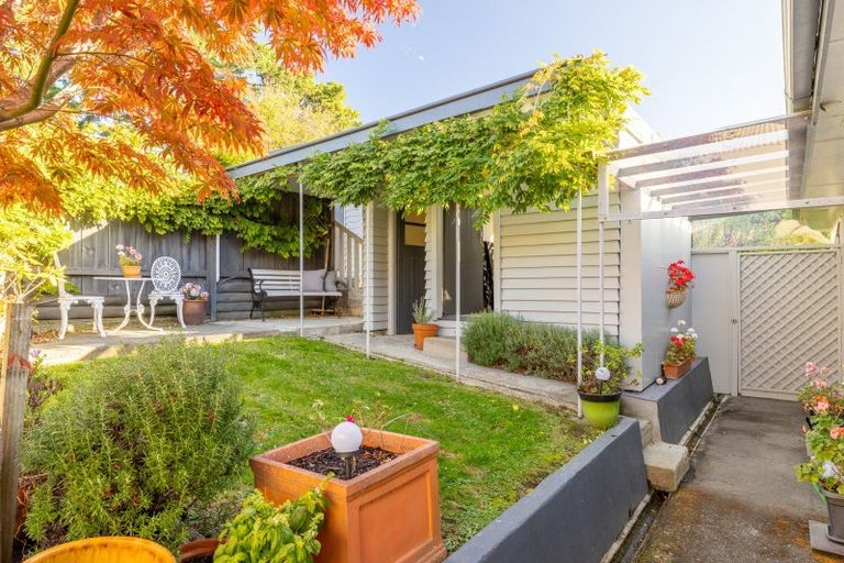 Photo of property in 72 Marine Drive, Diamond Harbour, Lyttelton, 8971