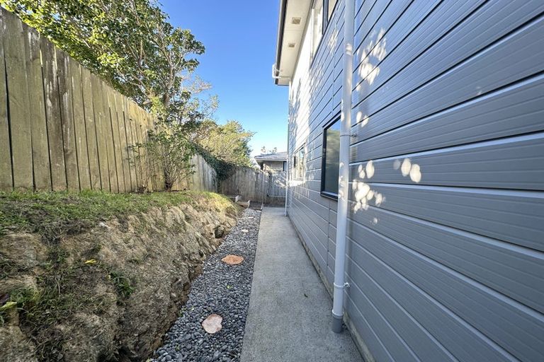 Photo of property in 31a Hiwi Crescent, Titahi Bay, Porirua, 5022
