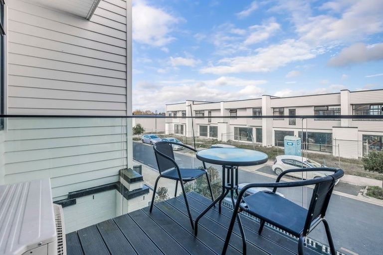 Photo of property in 22 Moho Lane, Takanini, 2112