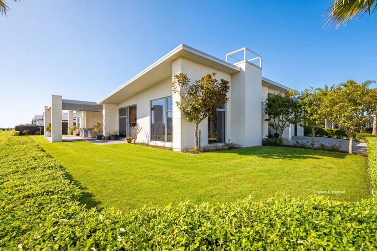 Photo of property in 71 Palm Springs Boulevard, Papamoa Beach, Papamoa, 3118