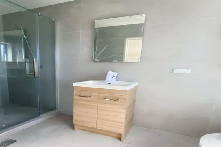 Photo of property in 46b Burswood Drive, Burswood, Auckland, 2013