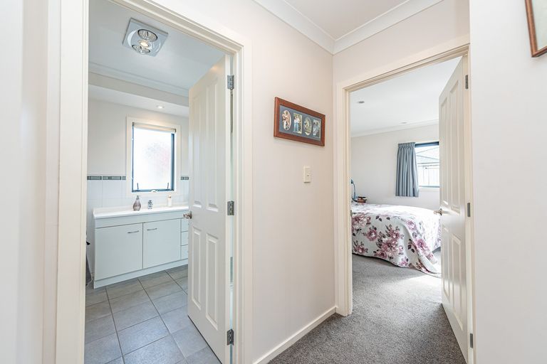 Photo of property in 192 Parsons Street, Tawhero, Whanganui, 4501