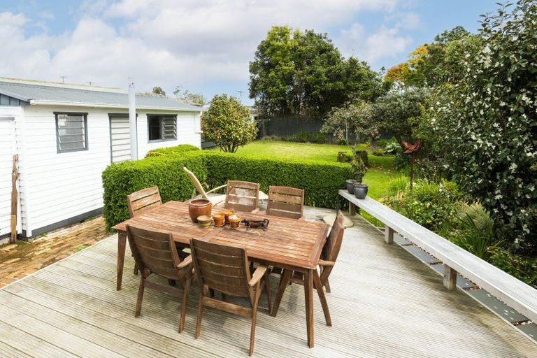 Photo of property in 206 Whitaker Street, Whataupoko, Gisborne, 4010