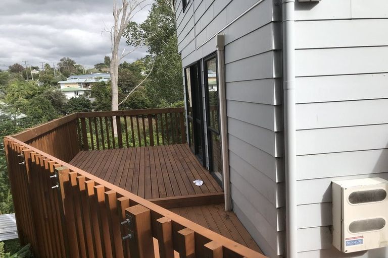Photo of property in 3/77a Salisbury Road, Birkdale, Auckland, 0626