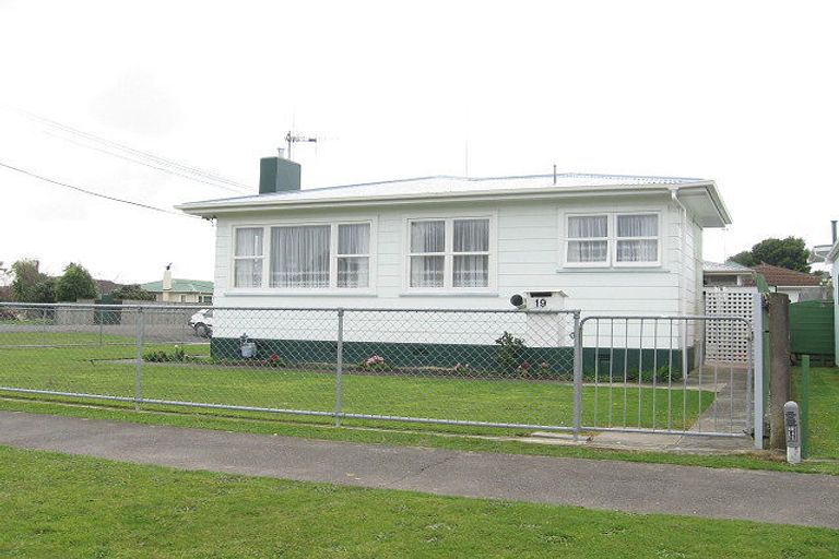 Photo of property in 19 Derby Street, Feilding, 4702