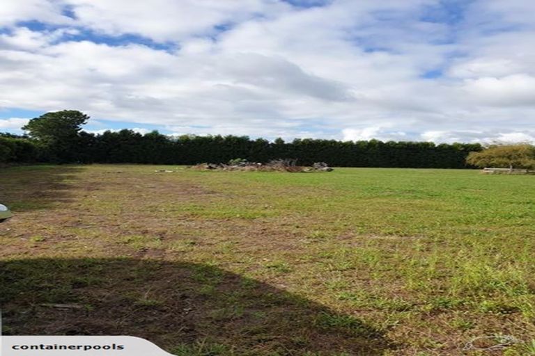 Photo of property in 138 Taupaki Road, Taupaki, 0782