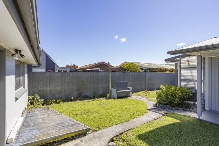 Photo of property in 4 Coates Place, Rangiora, 7400