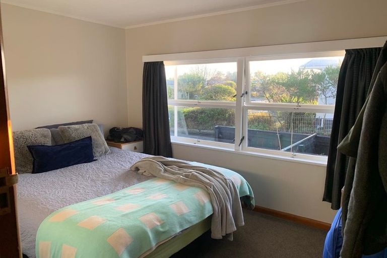 Photo of property in 1/7 Tennyson Crescent, Stoke, Nelson, 7011