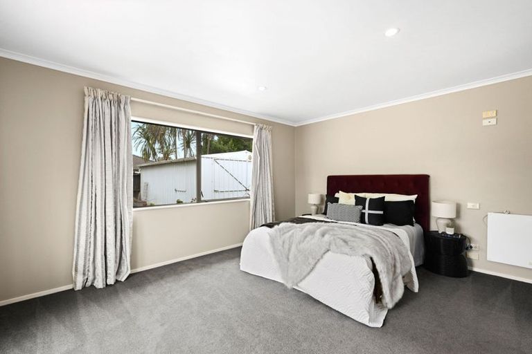Photo of property in 20 Farringdon Avenue, Rototuna North, Hamilton, 3210