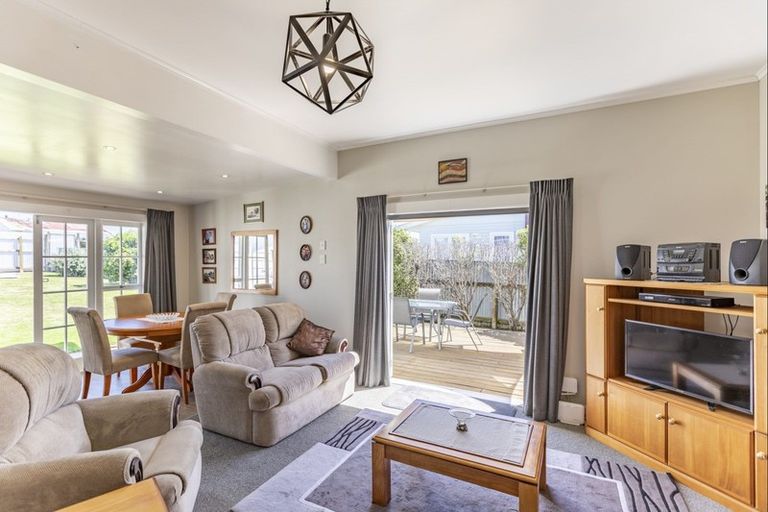 Photo of property in 34 Tavistock Road, Waipukurau, 4200