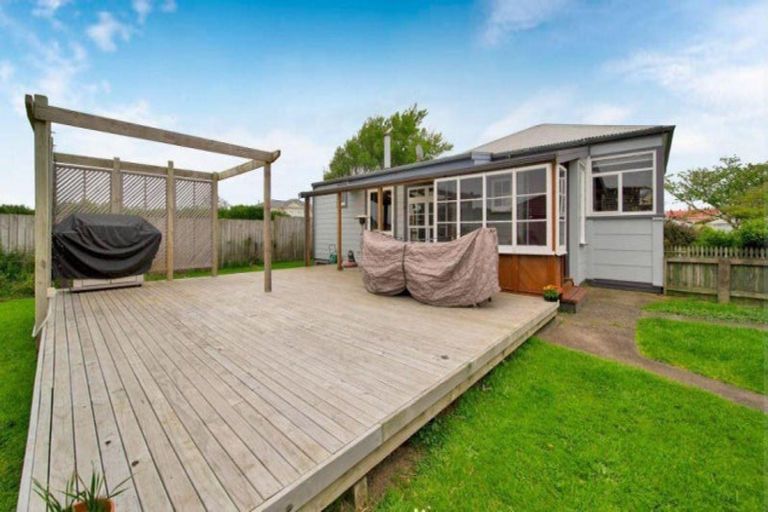 Photo of property in 137 Fairfield Road, Hawera, 4610