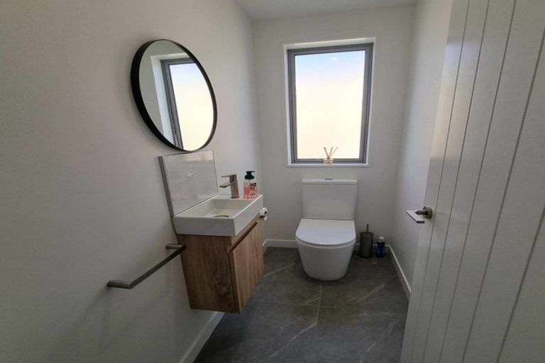 Photo of property in 33 Kia Kaha Drive, Snells Beach, 0920