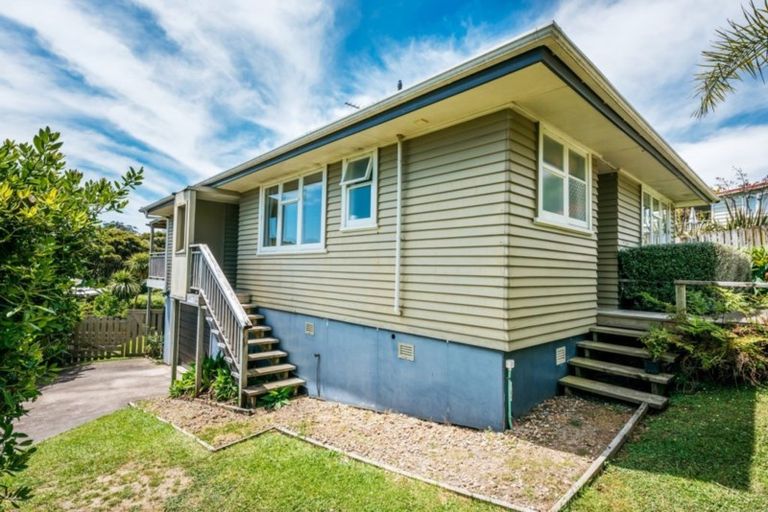 Photo of property in 4 Waitai Road, Ostend, Waiheke Island, 1081