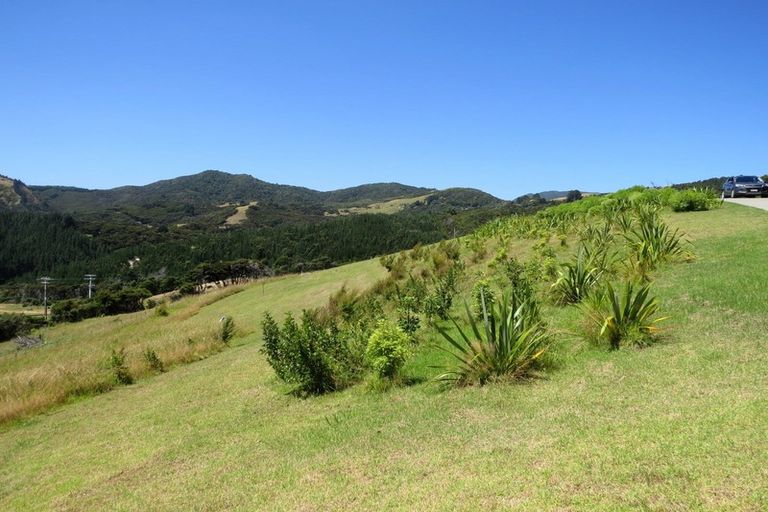 Photo of property in 1594 Colville Road, Amodeo Bay, Coromandel, 3584