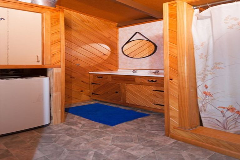 Photo of property in 119 Aberdeen Place, Whangamata, 3620