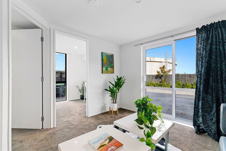 Photo of property in 4 Wilmers Road, Hornby, Christchurch, 8025