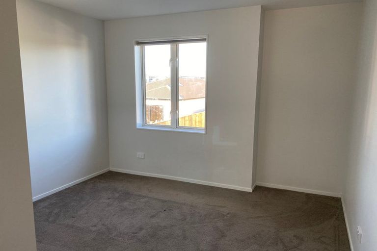Photo of property in 9 Riroriro Close, Papakura, 2110