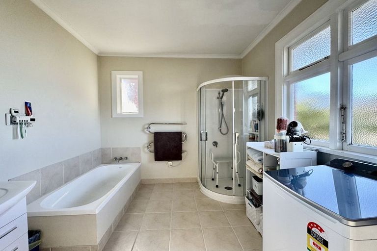 Photo of property in 11 Greta Street, South Hill, Oamaru, 9400