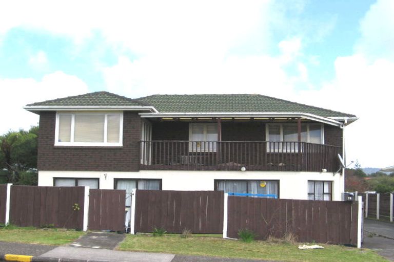 Photo of property in 73 Harrington Road, Henderson, Auckland, 0610