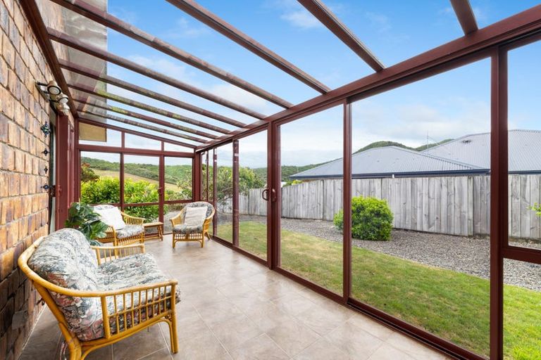 Photo of property in 20 Glentui Place, Waikawa, Picton, 7220