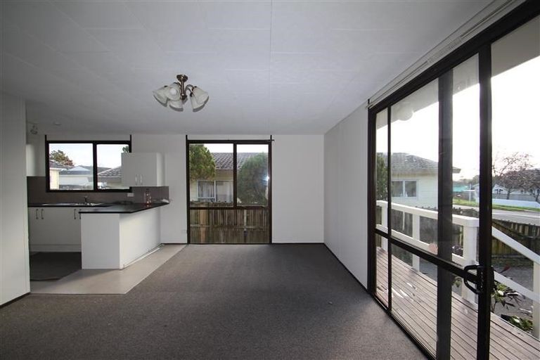 Photo of property in 77 Boundary Road, Clover Park, Auckland, 2019